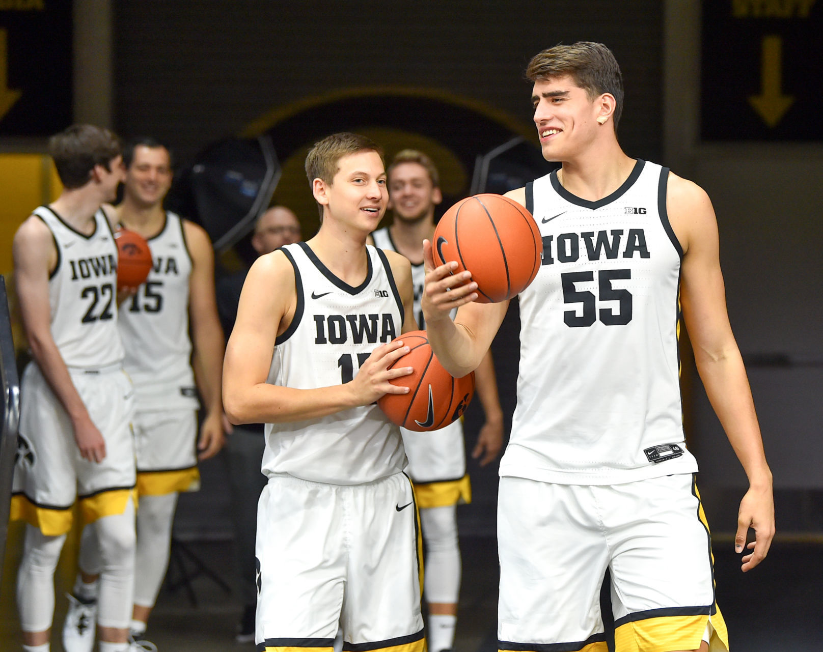 100919-qct-spt-iowa-hoops-media-006a.JPG